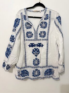 Soft surroundings Vera Tunic size large white and blue embroidery floral boho